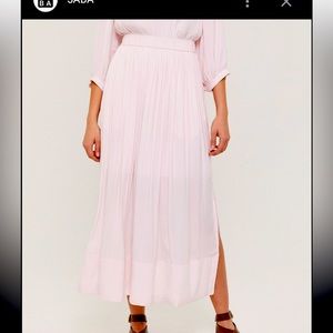 Women’s size four skirt (Australia size)